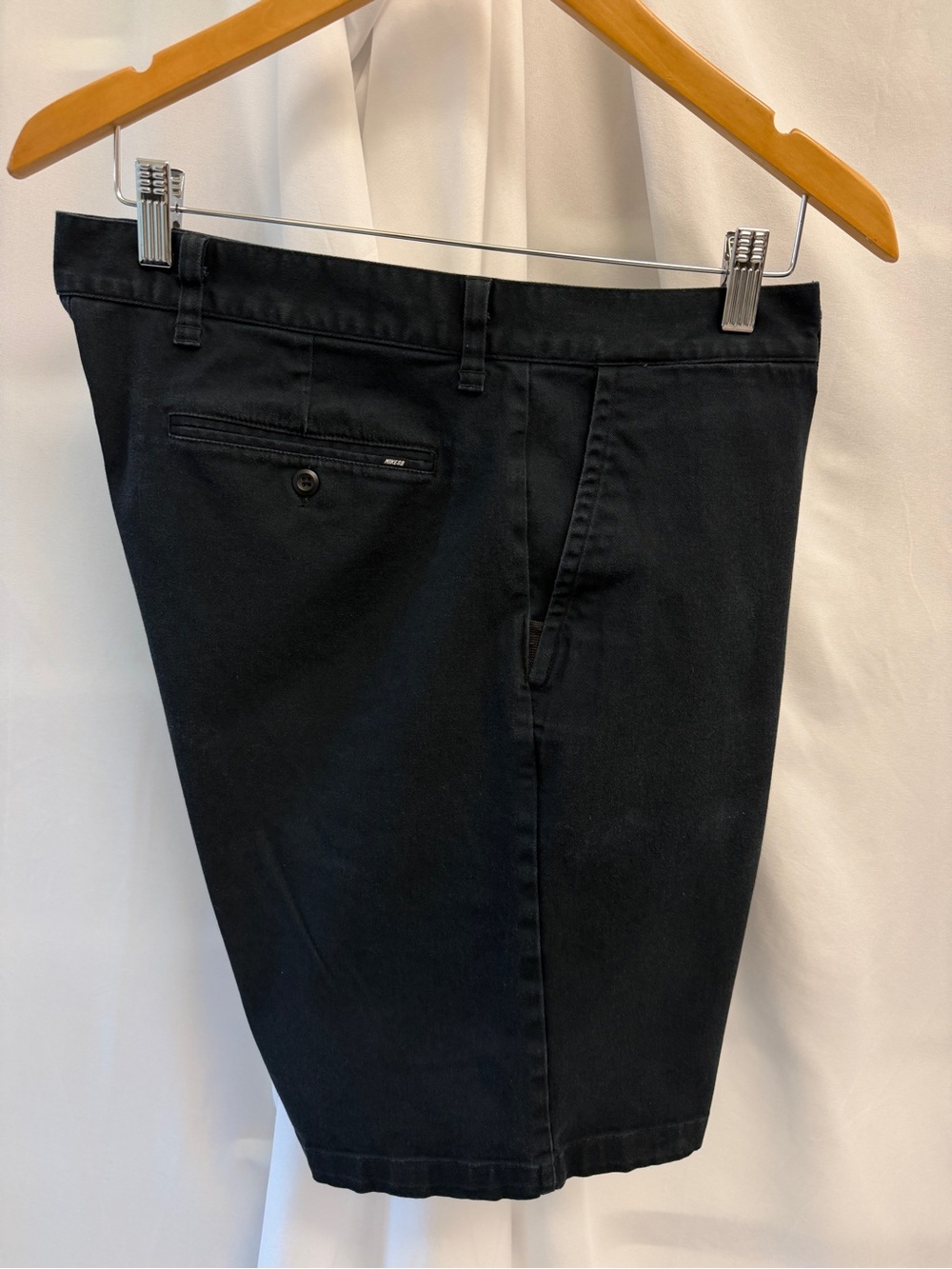 Nike SB Men's Black Chino Skate Shorts Size 36